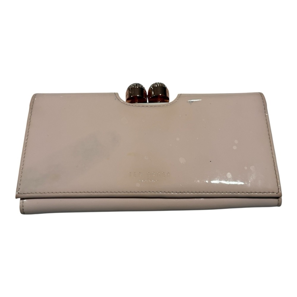 Ted Baker Women's Clutch Wallet Light Salmon Leather‎
